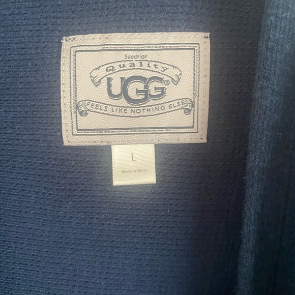 Ugg Sweater - Picture 2 of 5